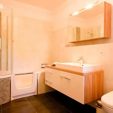 Haus Zu Den Bueschen 03 *