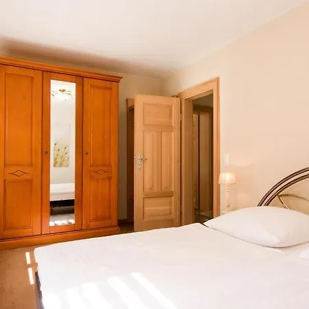 公寓 Haus Zu Den Bueschen 03 欧巴德伍斯图